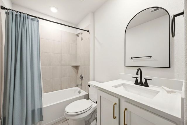 205 Calico Lane, Caddo Mills, TX 75135