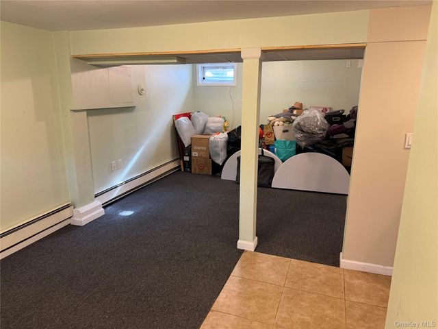 6 Thorney Avenue, Huntington Station, NY 11746