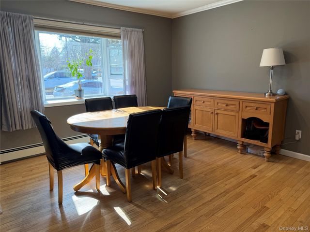 6 Thorney Avenue, Huntington Station, NY 11746