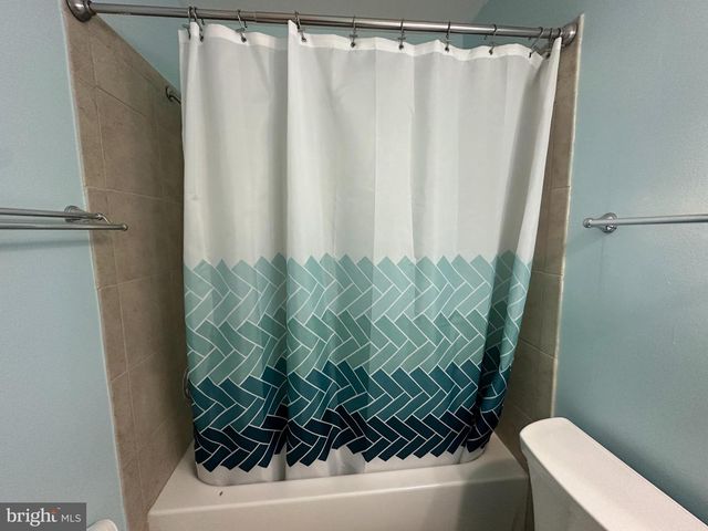 8956 MILROY CT, Manassas, VA 20110