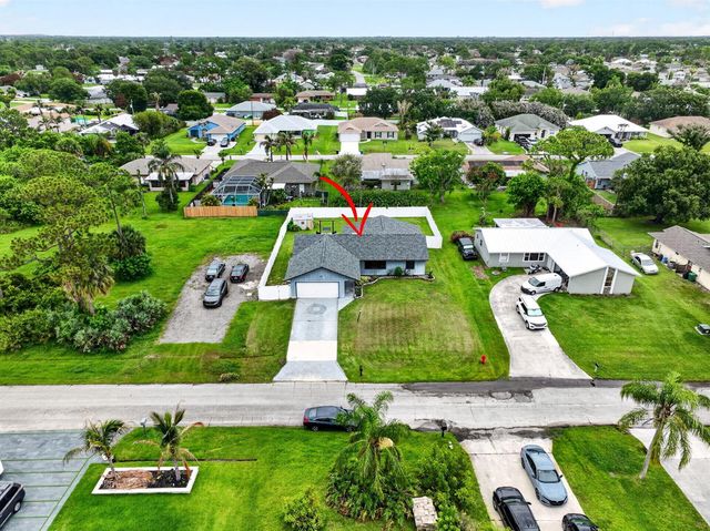 641 SE Streamlet Avenue, Port St. Lucie, FL 34983