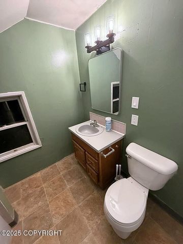 3601 Sharatin Road, Kodiak, AK 99615