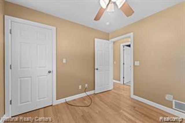 21605 S Tuller Court, Southfield, MI 48076