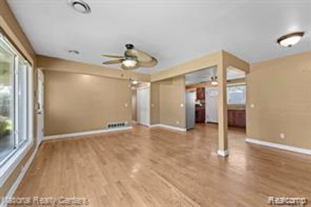 21605 S Tuller Court, Southfield, MI 48076