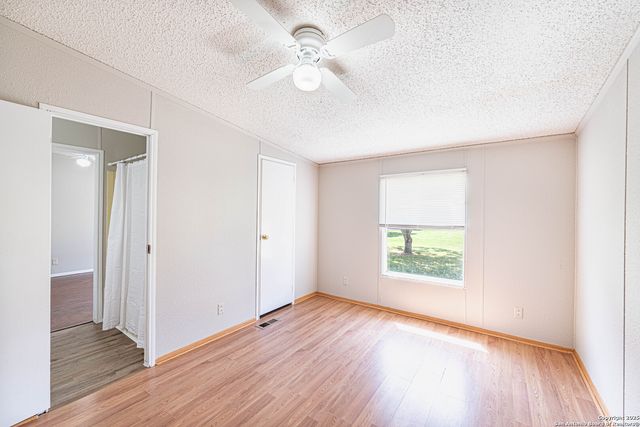 14305 Streich, Elmendorf, TX 78112