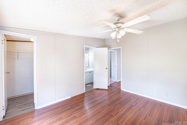 14305 Streich, Elmendorf, TX 78112