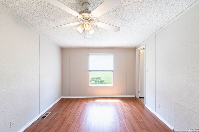 14305 Streich, Elmendorf, TX 78112