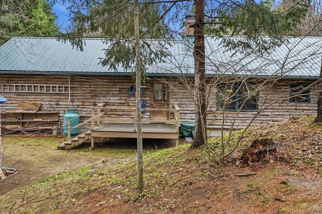 171 Crawley Falls Road, Brentwood, NH 03833