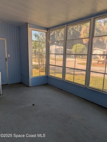 436 NE Holiday Park Boulevard NE, Palm Bay, FL 32907