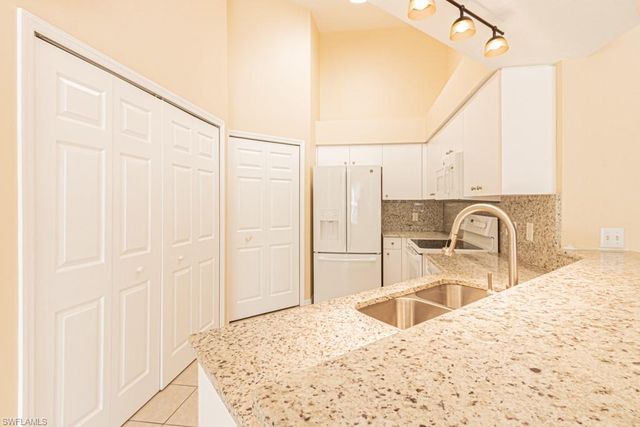 25767 LAKE AMELIA WAY 204, Bonita Springs, FL 34135