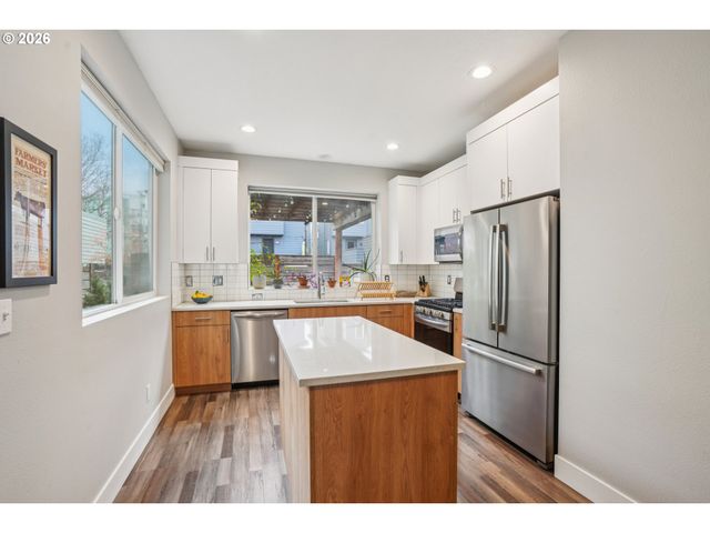 3626 Se 27TH Ave, Portland, OR 97202