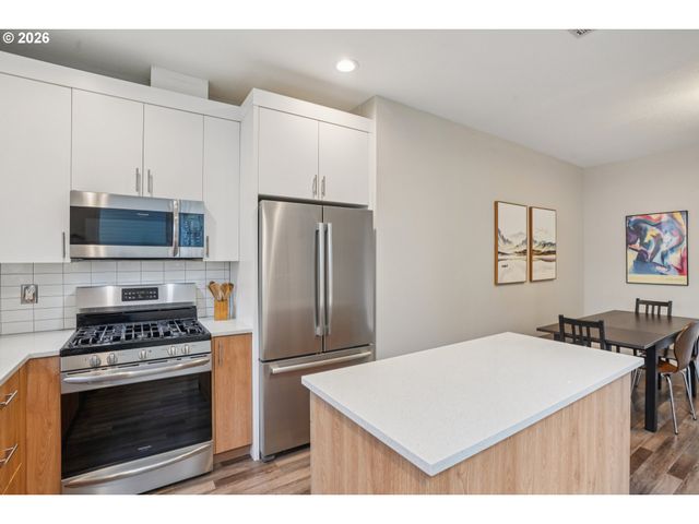 3626 Se 27TH Ave, Portland, OR 97202