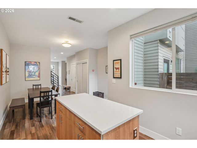 3626 Se 27TH Ave, Portland, OR 97202