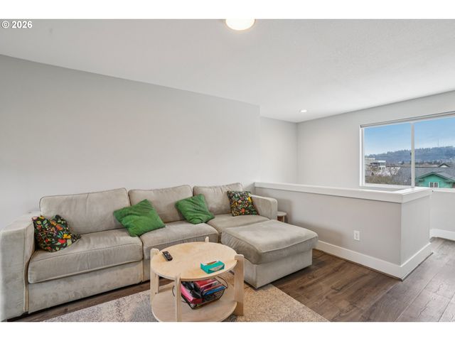 3626 Se 27TH Ave, Portland, OR 97202