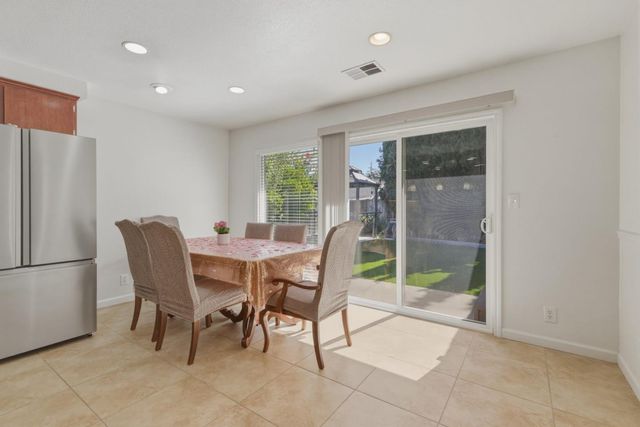 9272 El Caminito, Gilroy, CA 95020