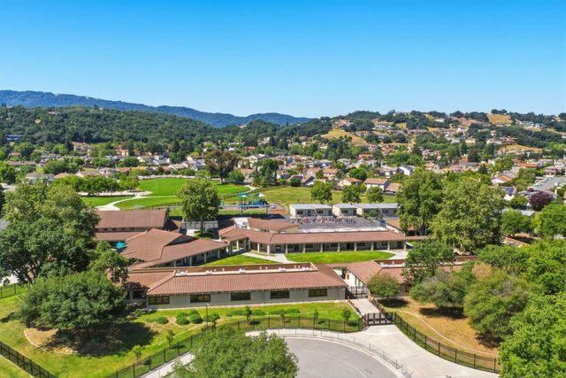 9272 El Caminito, Gilroy, CA 95020