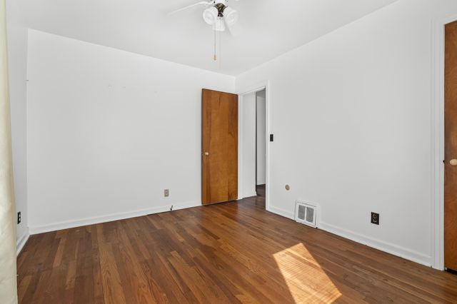 128 24th Street N, Battle Creek City, MI 49015