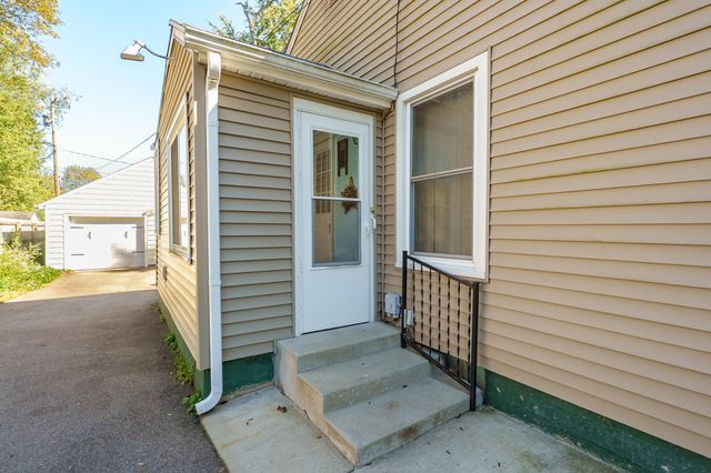 128 24th Street N, Battle Creek City, MI 49015