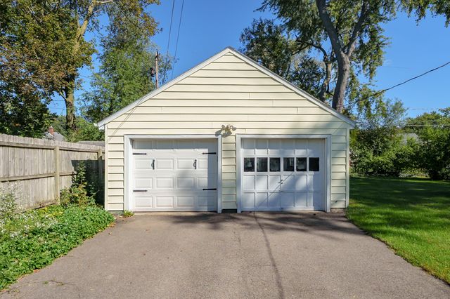 128 24th Street N, Battle Creek City, MI 49015