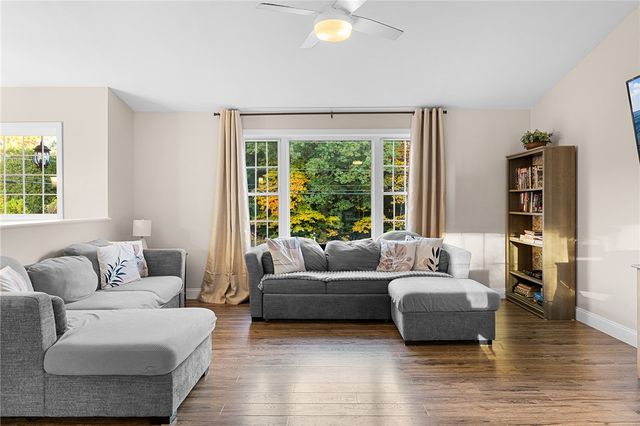 423 Providence Pike, North Smithfield, RI 02896