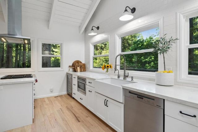6774 La Honda Road, La Honda, CA 94020