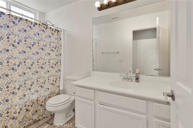 8430 Fillmore Court, Oak Hills, CA 92344