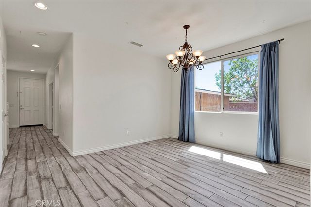 8430 Fillmore Court, Oak Hills, CA 92344