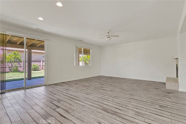 8430 Fillmore Court, Oak Hills, CA 92344