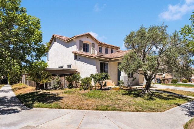 8430 Fillmore Court, Oak Hills, CA 92344