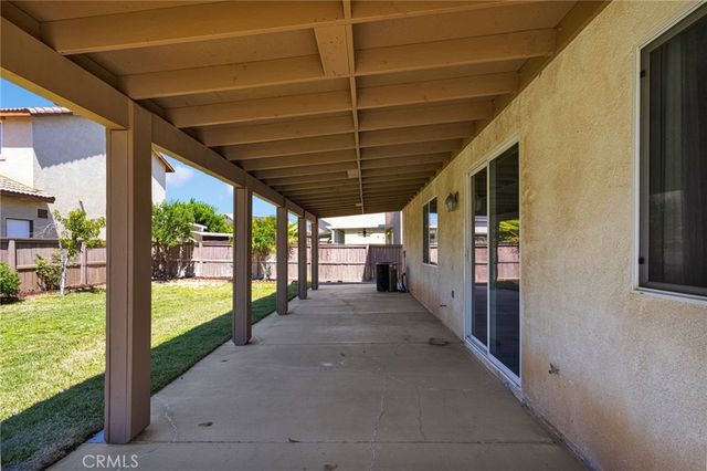 8430 Fillmore Court, Oak Hills, CA 92344