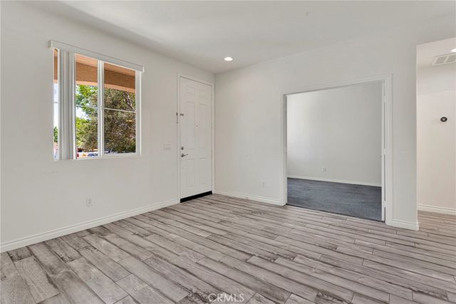 8430 Fillmore Court, Oak Hills, CA 92344
