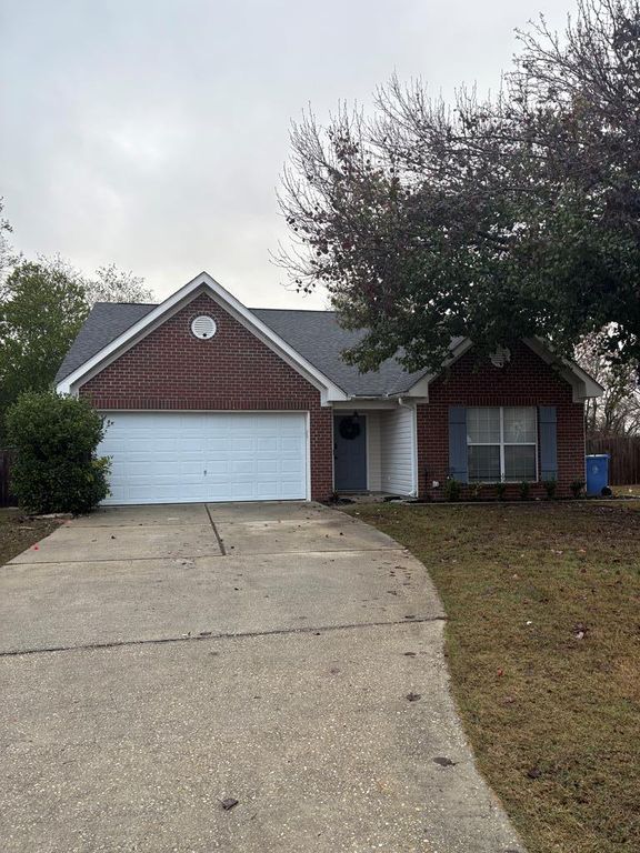 415 Fulton Drive, Midland City, AL 36345