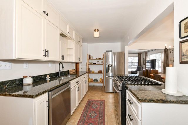 2919 N 89th STREET, Milwaukee, WI 53222