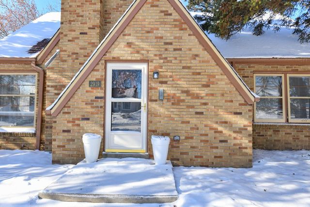 2919 N 89th STREET, Milwaukee, WI 53222