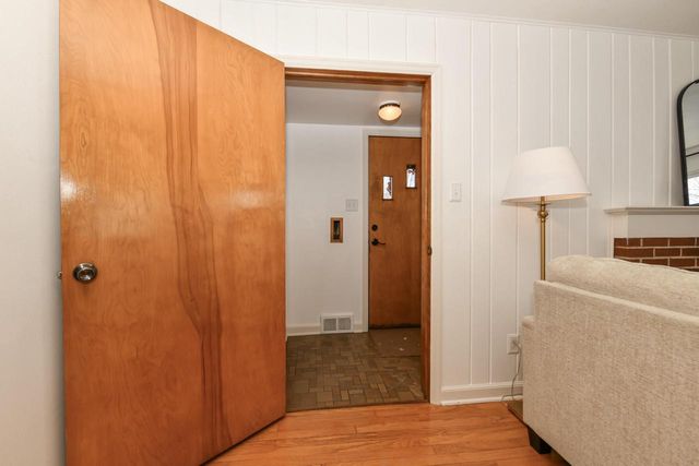 2919 N 89th STREET, Milwaukee, WI 53222