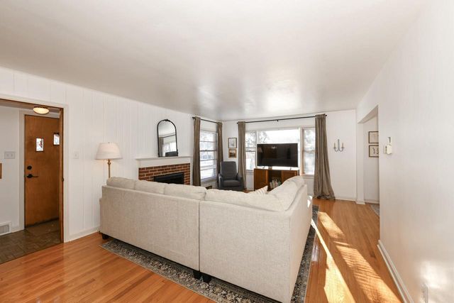 2919 N 89th STREET, Milwaukee, WI 53222