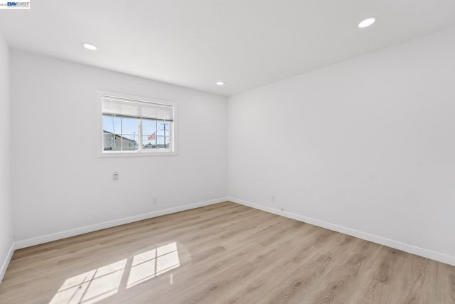 15524 Montreal St, San Leandro, CA 94579