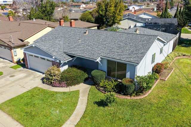 15524 Montreal St, San Leandro, CA 94579