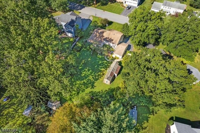 4 Pierson Ln, Florham Park Boro, NJ 07932