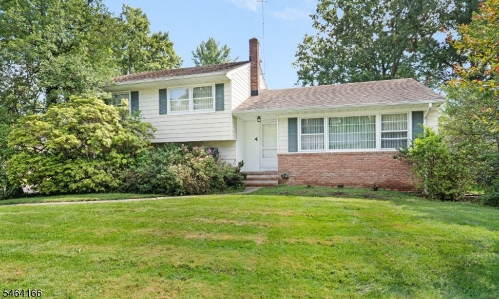 4 Pierson Ln, Florham Park Boro, NJ 07932 — photo 2