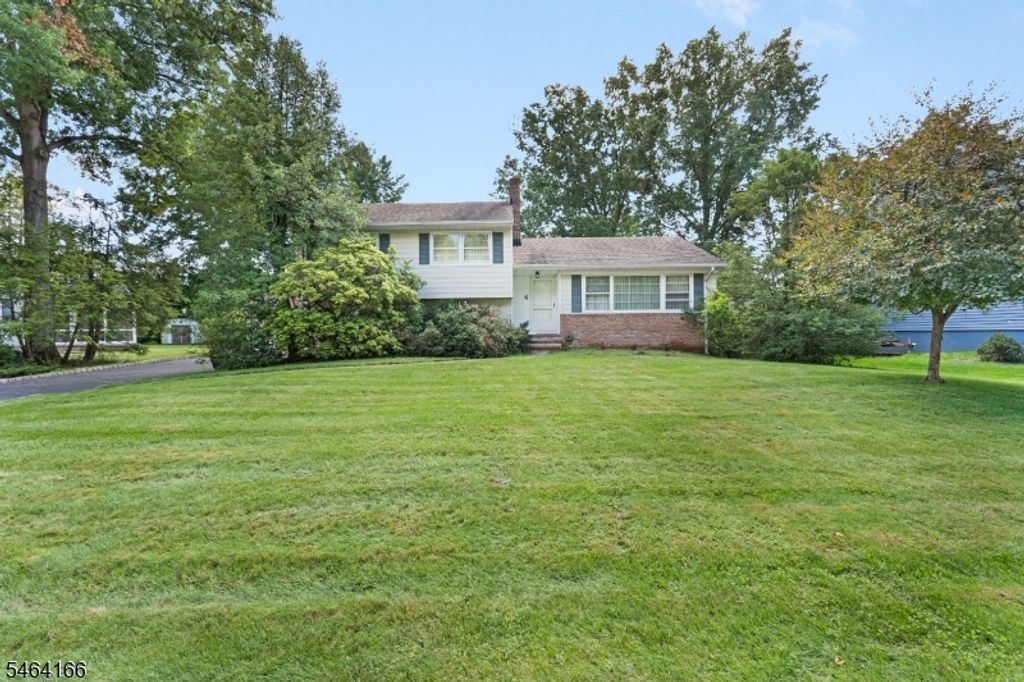 4 Pierson Ln, Florham Park Boro, NJ 07932 — photo 3