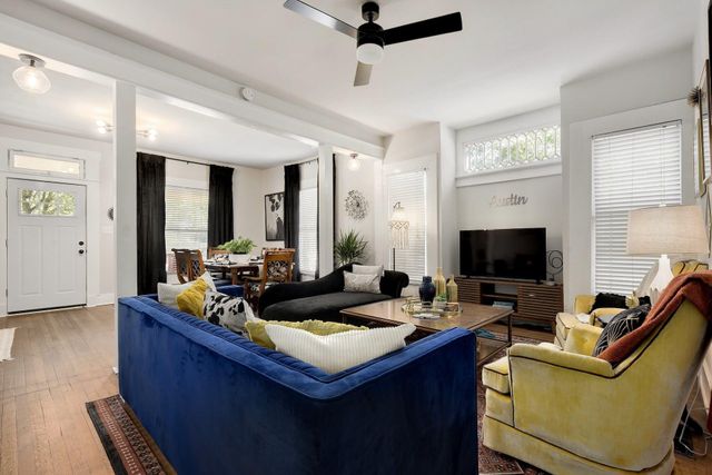 712 E 44th ST A, Austin, TX 78751