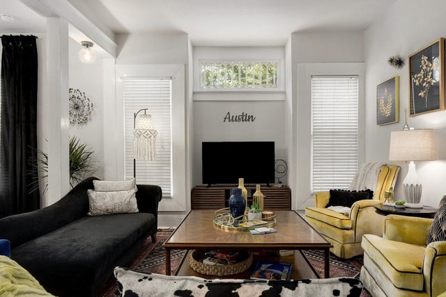 712 E 44th ST A, Austin, TX 78751