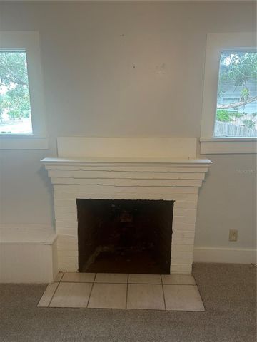 551 E 9TH AVENUE, Mount Dora, FL 32757