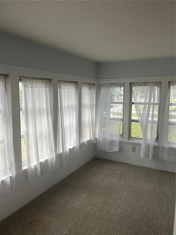 551 E 9TH AVENUE, Mount Dora, FL 32757