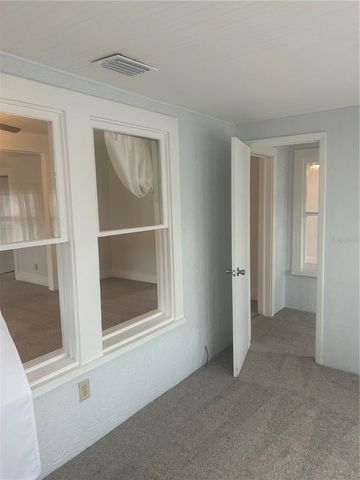 551 E 9TH AVENUE, Mount Dora, FL 32757