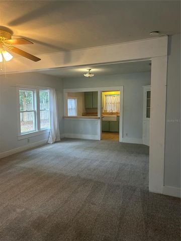 551 E 9TH AVENUE, Mount Dora, FL 32757