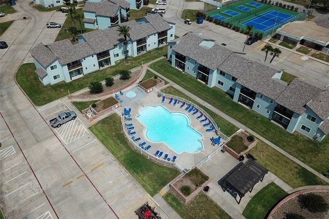 230 Cut Off 217, Port Aransas, TX 78373