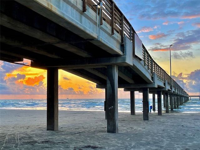 230 Cut Off 217, Port Aransas, TX 78373