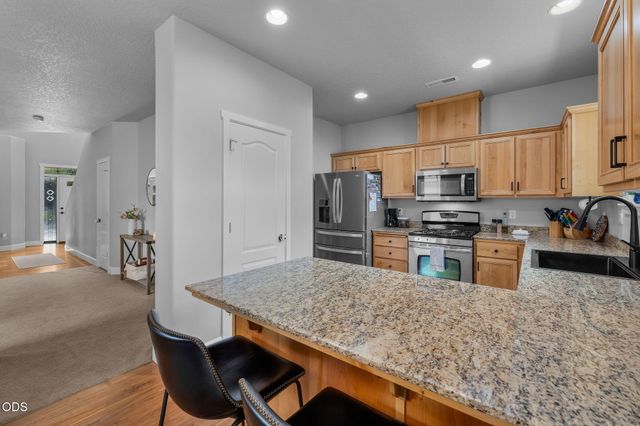 21184 Silverado Valley Lane, Bend, OR 97702